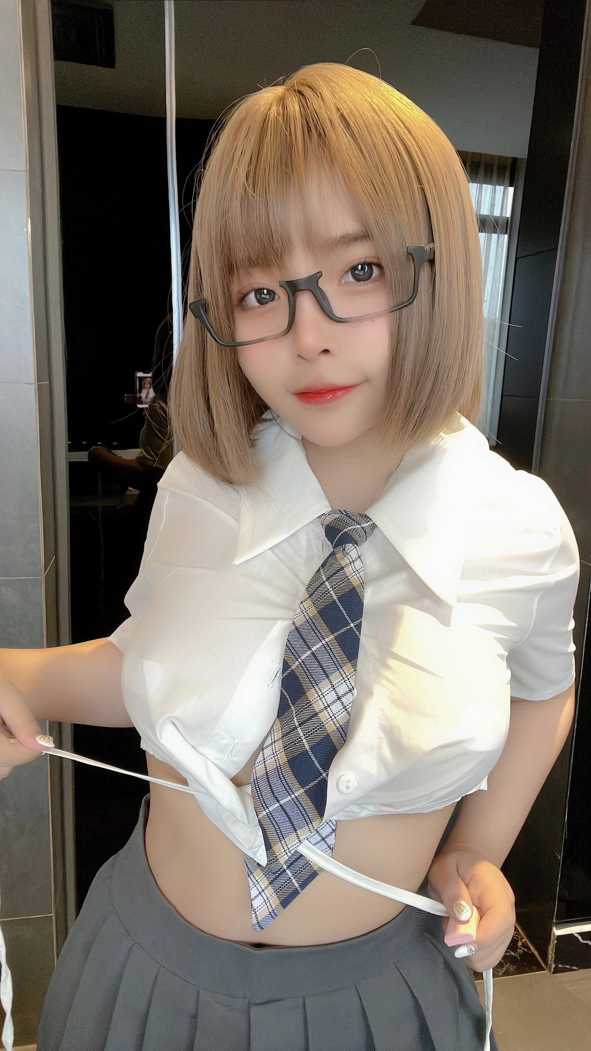 Sayo Momo – NO.022 Public WC After School 1